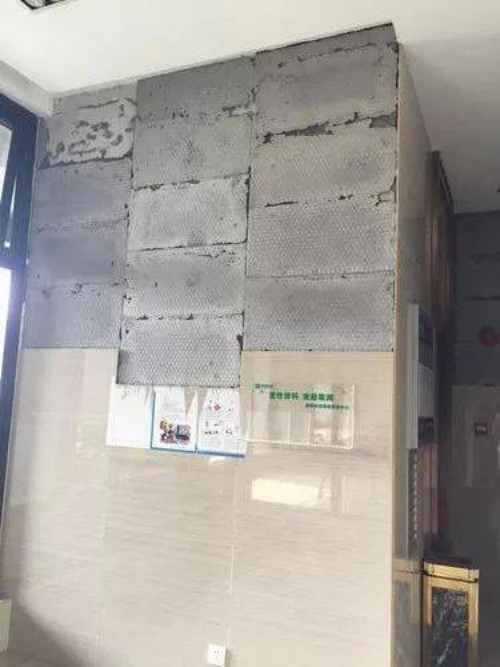 瓷磚背膠的作用是什么？
